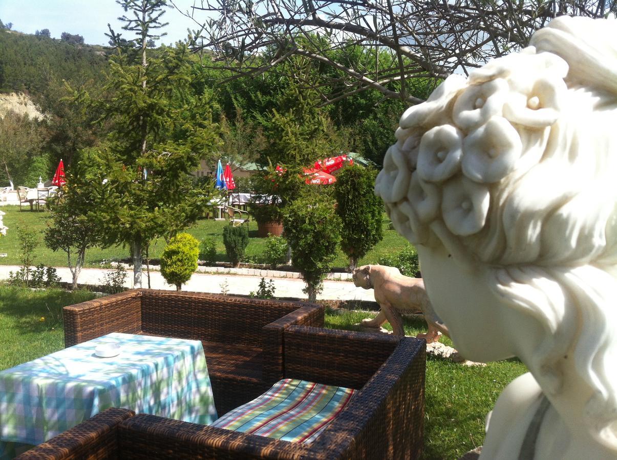 Resort Teater Kame Ibe Exterior foto
